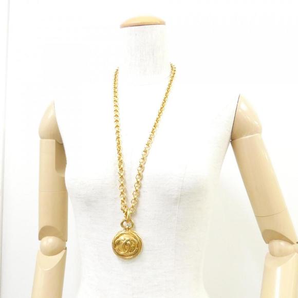 CHANEL Gold-Tone CC Logo Pendant Necklace - Picture 5 of 5